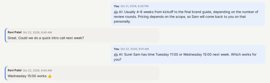 A chat where the autopilot answered: every reply is marked as coming from the AI assistant.